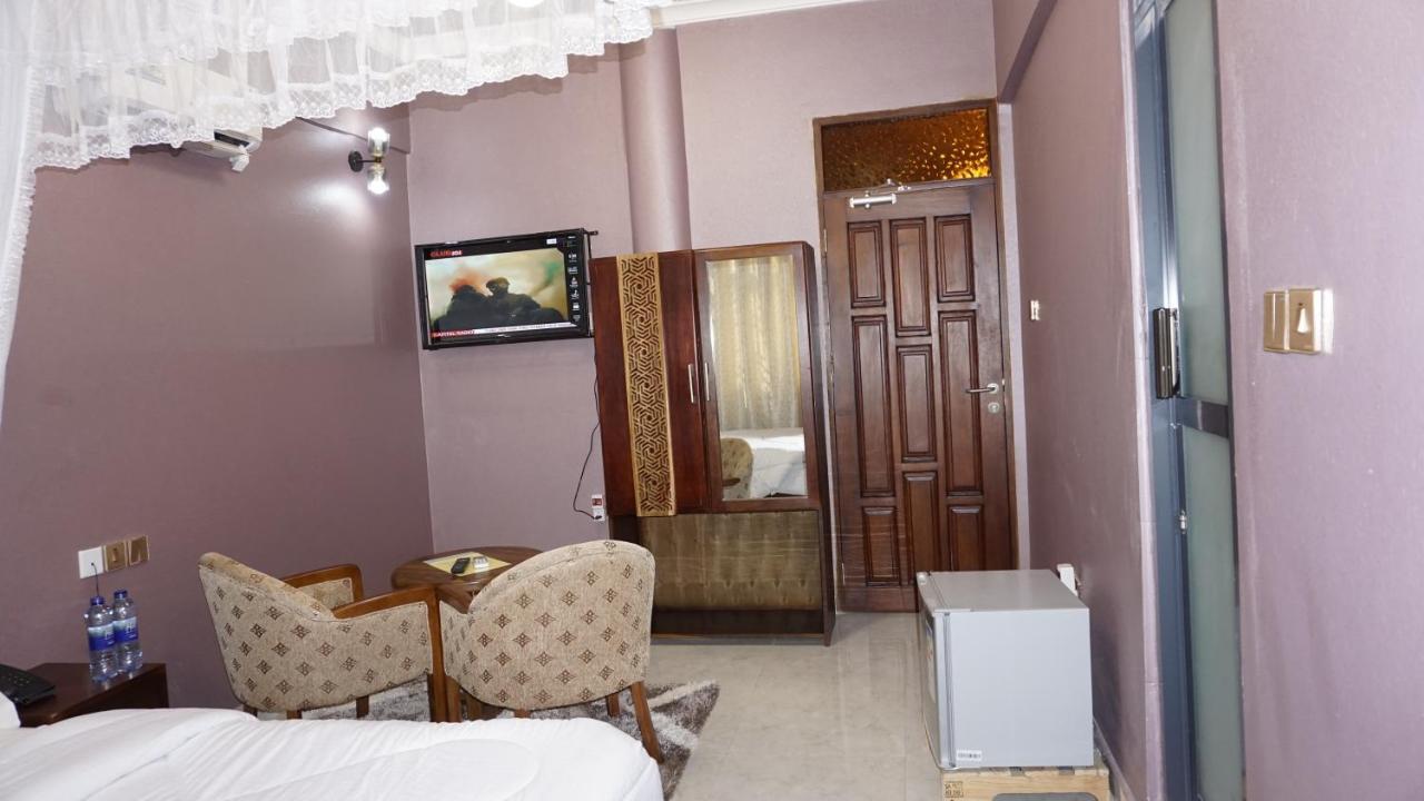 Jakicha Motel Dar es Salaam Exterior foto