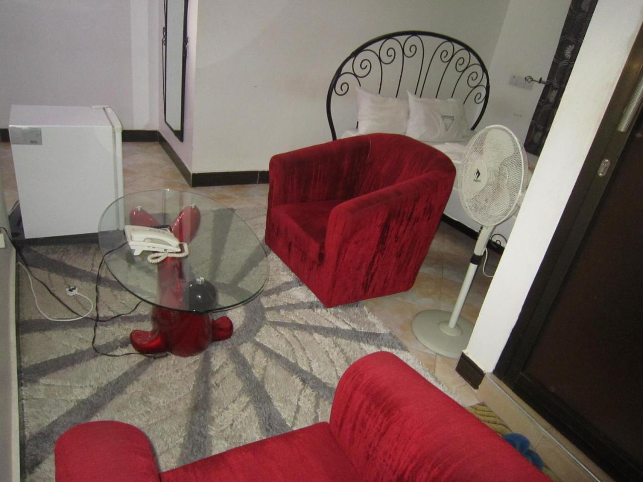 Jakicha Motel Dar es Salaam Exterior foto