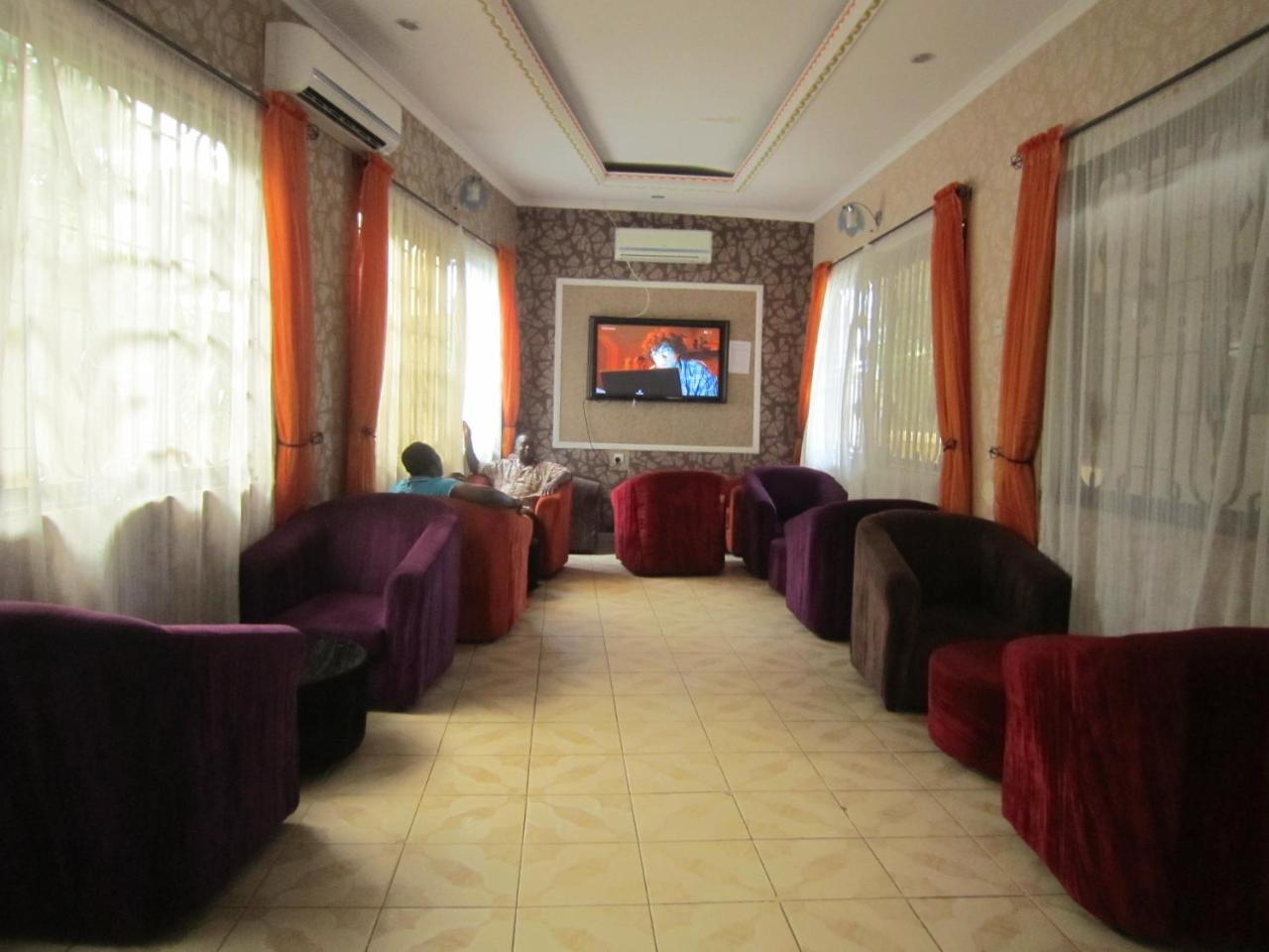 Jakicha Motel Dar es Salaam Exterior foto
